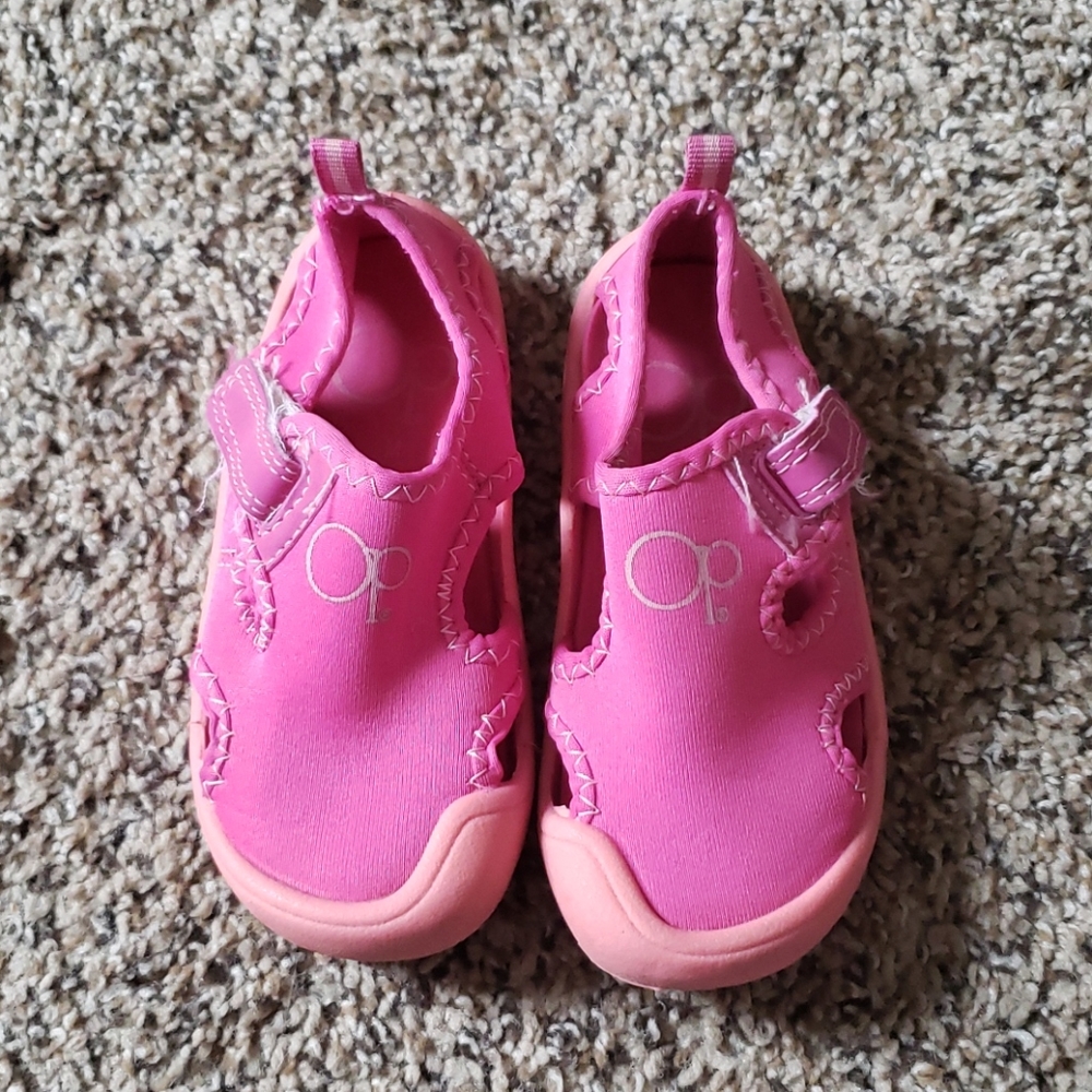Girl toddler water shoes